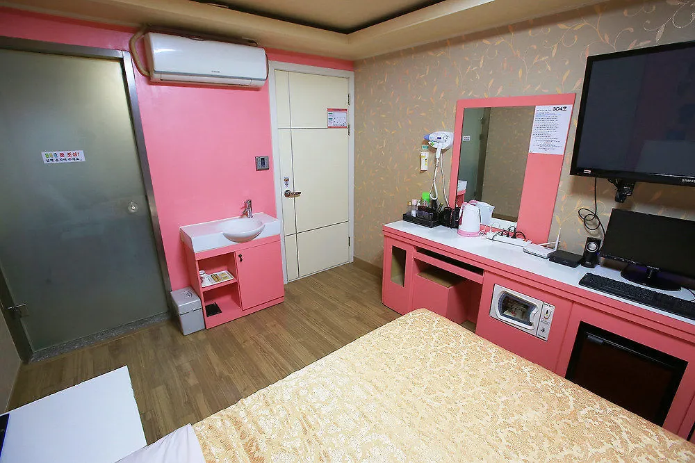 Real Boutique Hotel Seoul